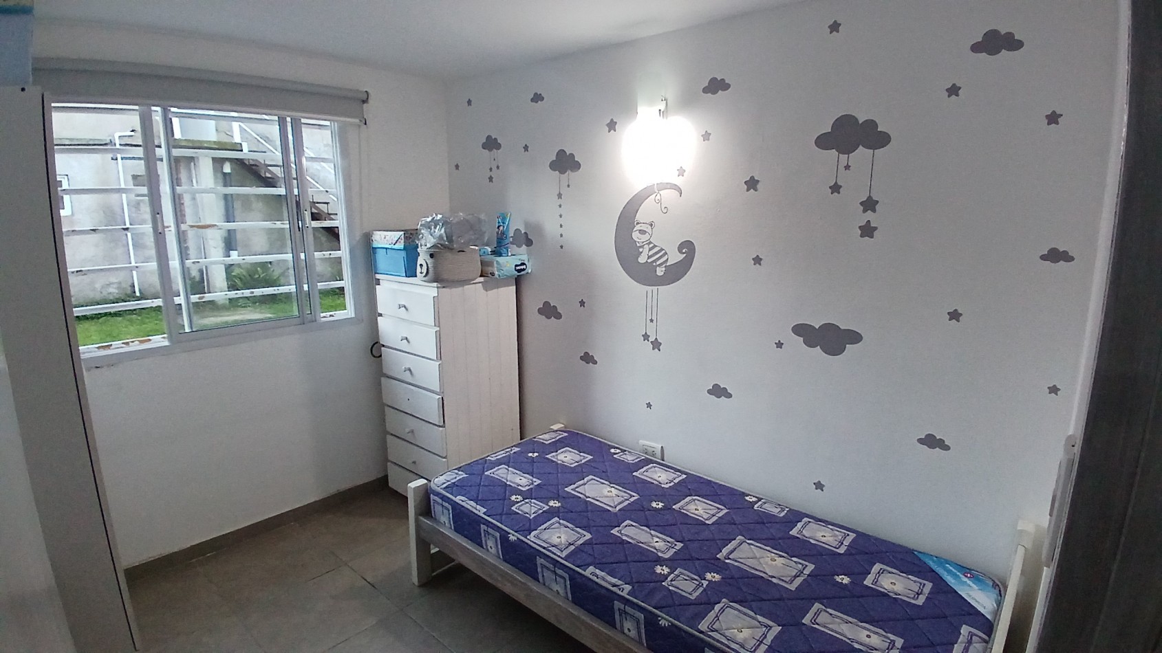 VENTA CASA CON 3 DPTOS EN ZONA GOLF DE VILLA GESELL