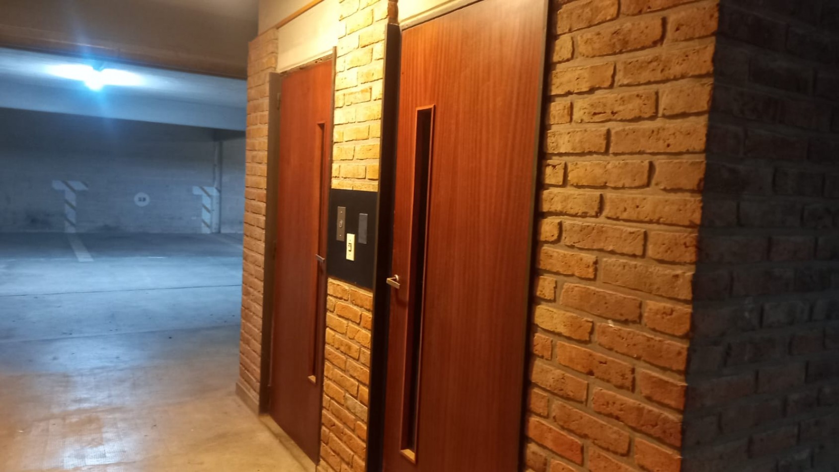 Dpto. en venta - 2°piso con vista al mar - Av. 1 e/110 y 111 - Villa Gesell
