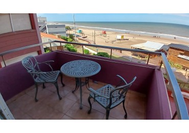 Dpto. en venta - 2°piso con vista al mar - Av. 1 e/110 y 111 - Villa Gesell
