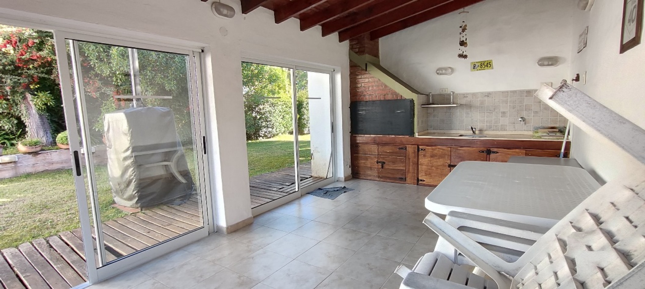 CASA EN BARRIO CERRADO HIPOCAMPO UNICO EN GESELL - APTO CREDITO BANCARIO -