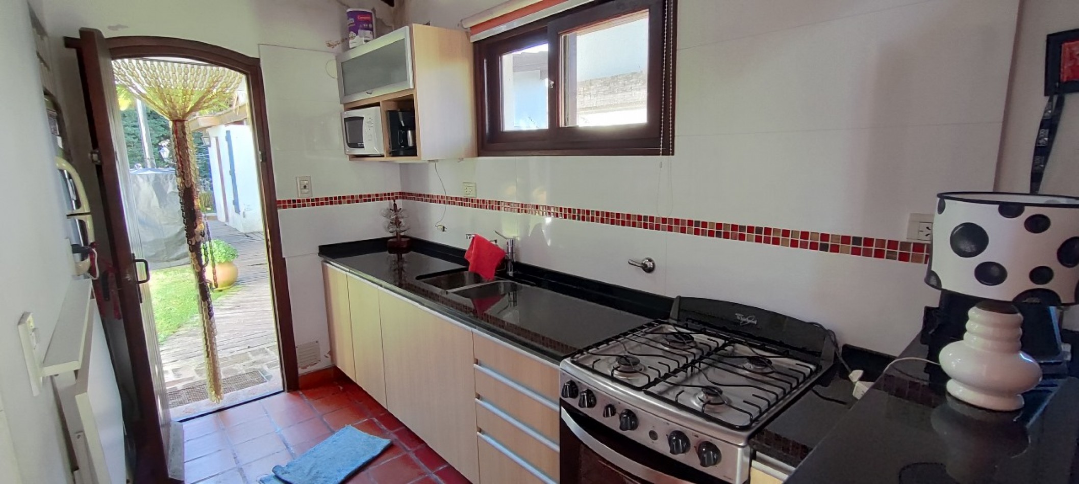 CASA EN BARRIO CERRADO HIPOCAMPO UNICO EN GESELL - APTO CREDITO BANCARIO -