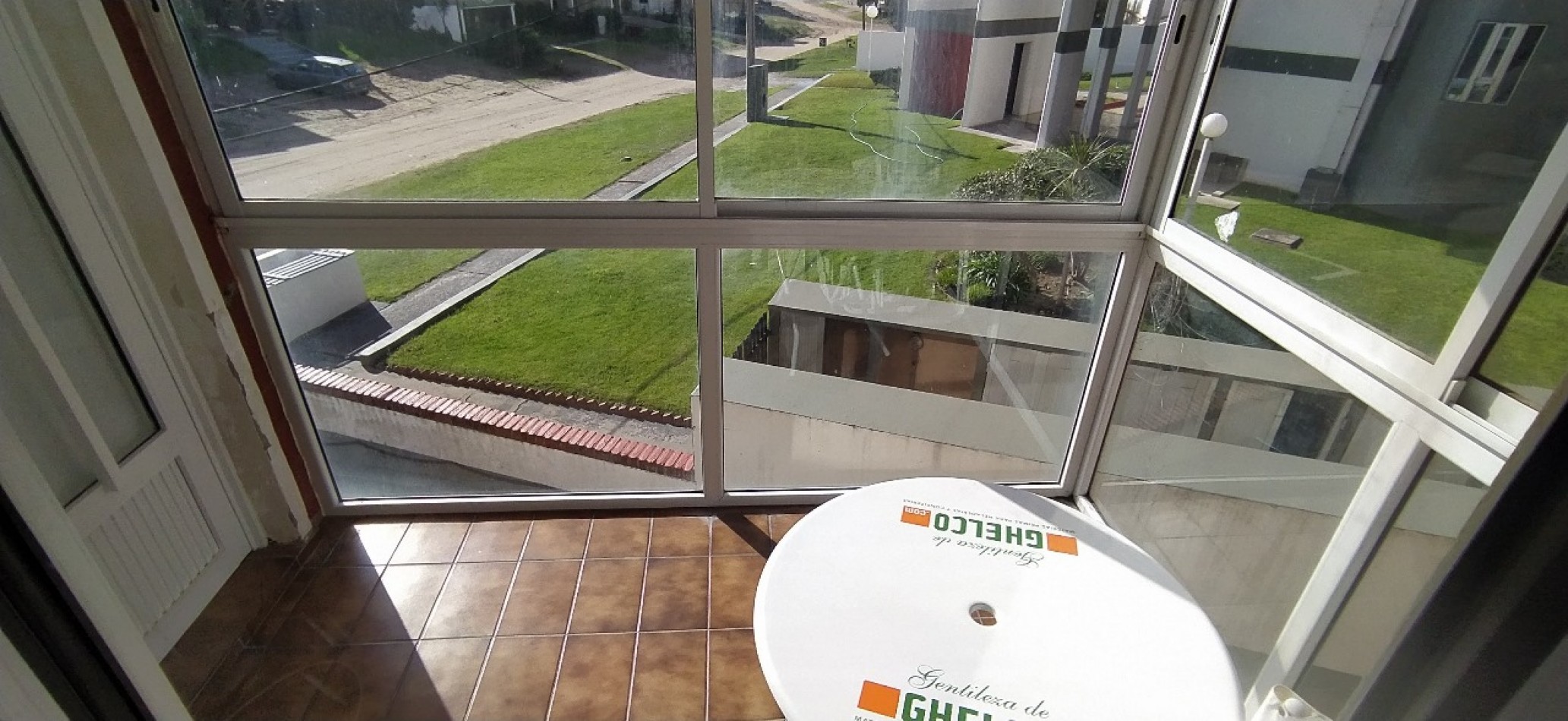 GALEON I DEPARTAMENTO 2 AMBIENTES C/COCHERA EXCELENTE ESTADO