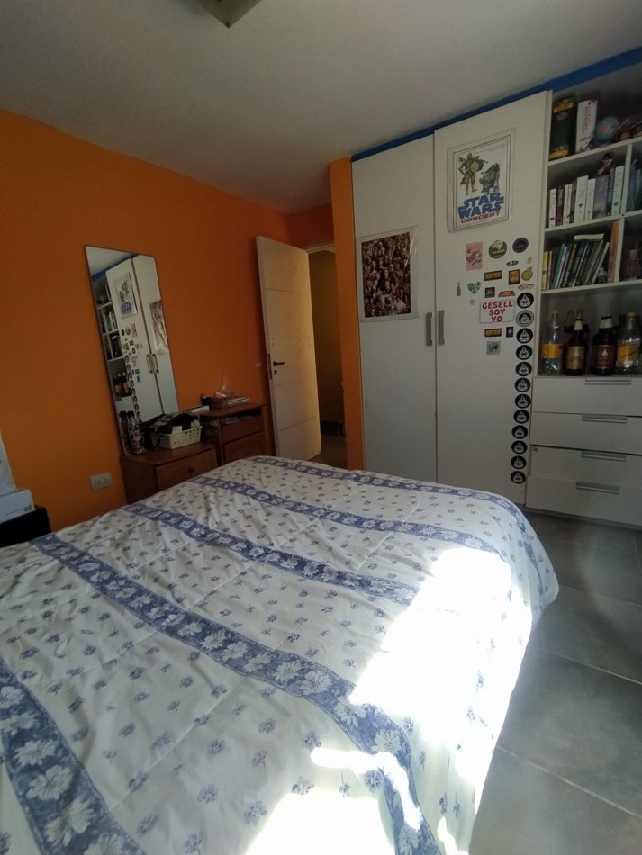 IMPORTANTE CHALET 4 AMBIENTES EN ZONA RESIDENCIAL DE GESELL - APTA CREDITO BANCARIO -
