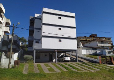 Hermoso departamento 3 ambientes c/ patio Propio 